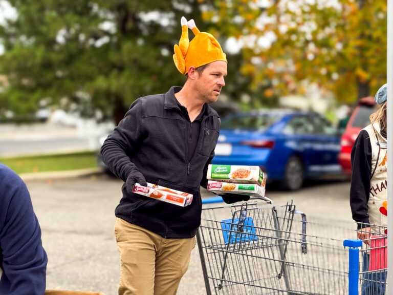 Columbia Bank Volunteer