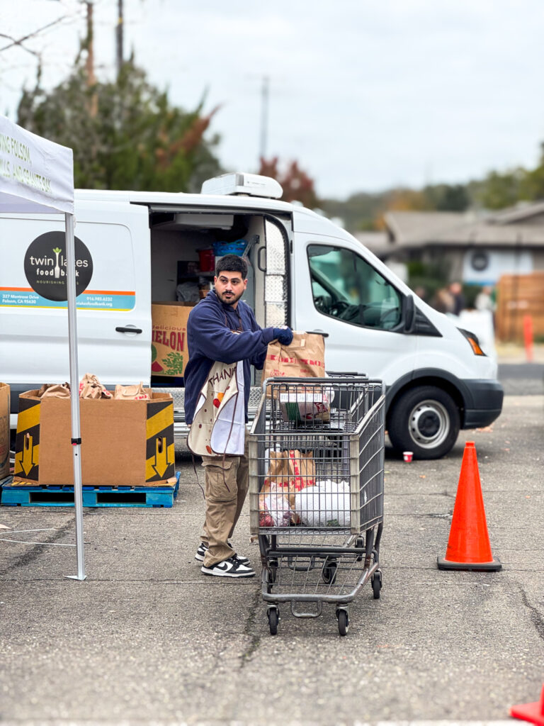 Columbia Bank Volunteer